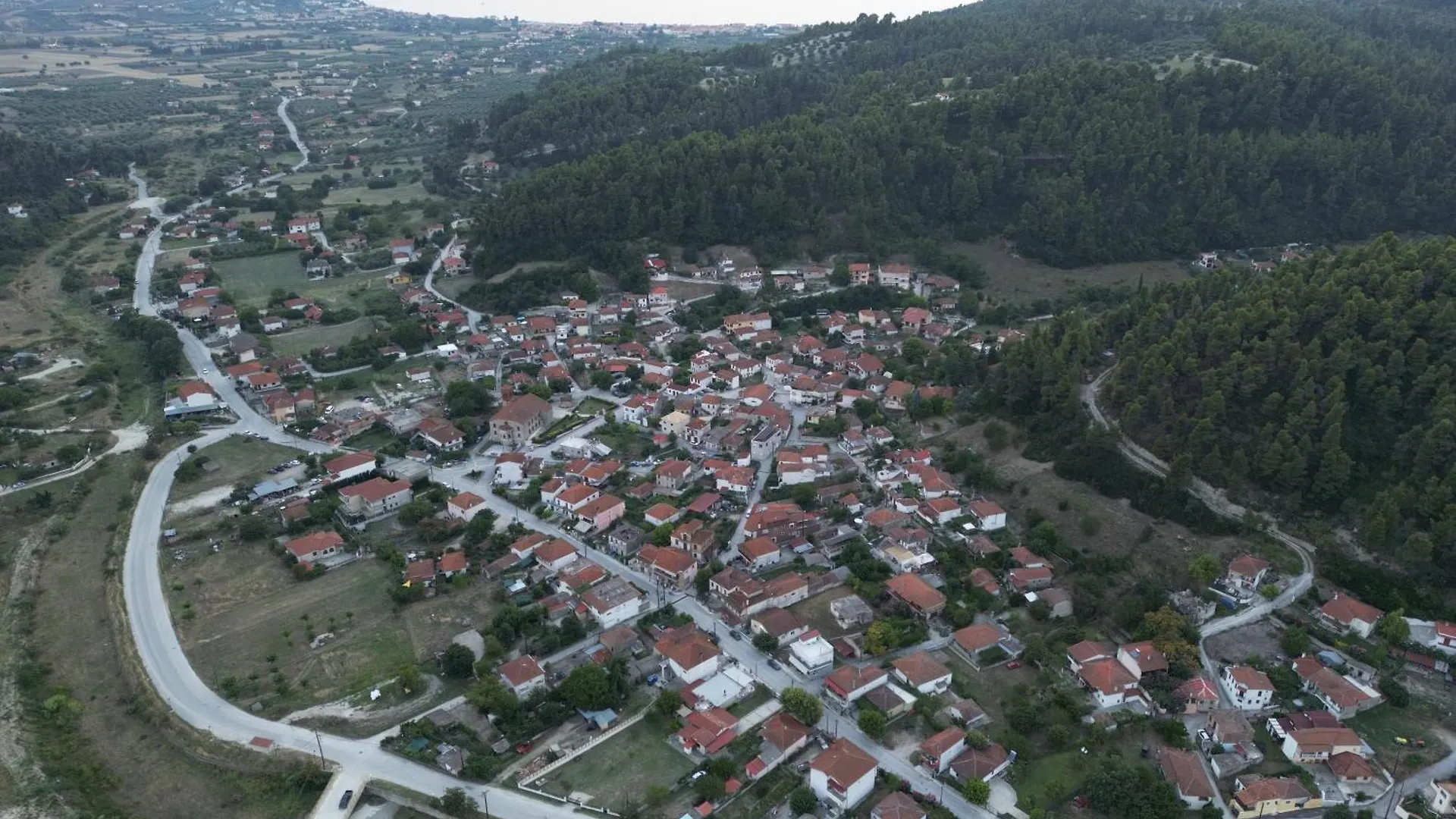 Villa Eli - Luxury Nature Getaway - Strategically Located For Beach Exploration - Onsite Power For Electric Vehicle Fourka