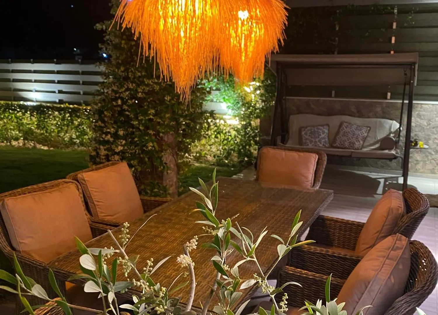 Villa Eli - Luxury Nature Getaway - Strategically Located For Beach Exploration - Onsite Power For Electric Vehicle Fourka